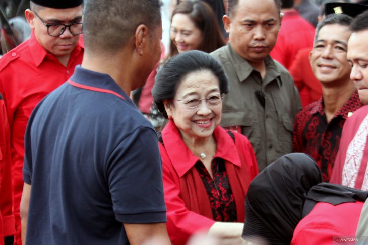 Ziarah DPP PDIP ke Makam Presiden Soekarno