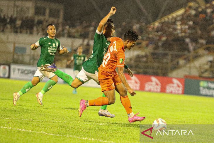 FOTO - Persiraja Ditahan Imbang PSMS Medan 0-0