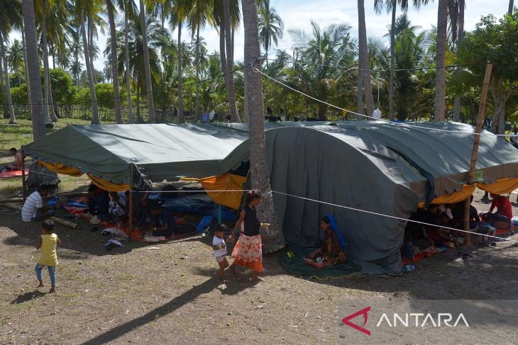 FOTO - Pemindahan imigran Rohingya di Pidie