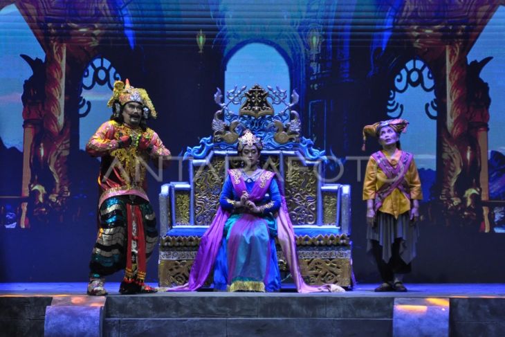Pertunjukan teater Roro Jonggrang di Bengkulu