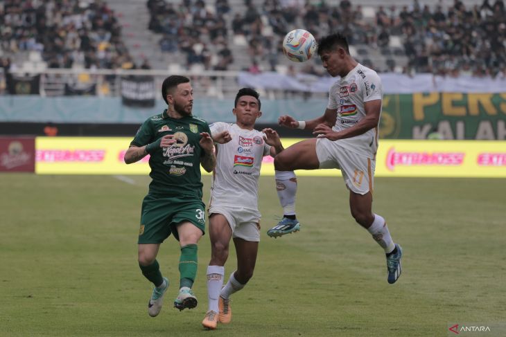 Persebaya imbang lawan Persija