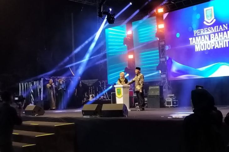 Menko PMK apresiasi kinerja Wali Kota Mojokerto Ika Puspitasari