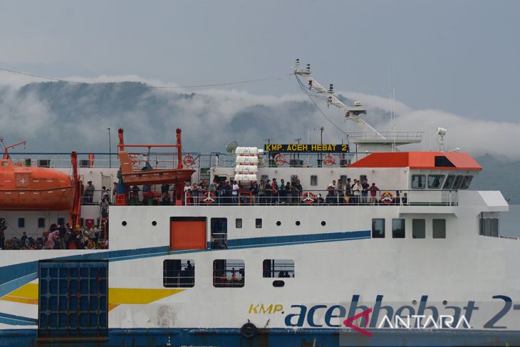 FOTO - Peningkatan penumpang kapal tujuan Pulau Weh, Kota Sabang