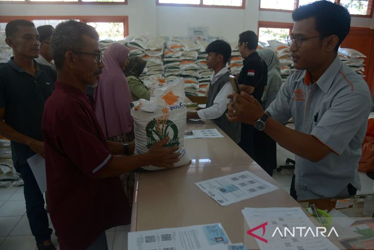 FOTO - Launching bantuan pagan beras di Aceh Besar
