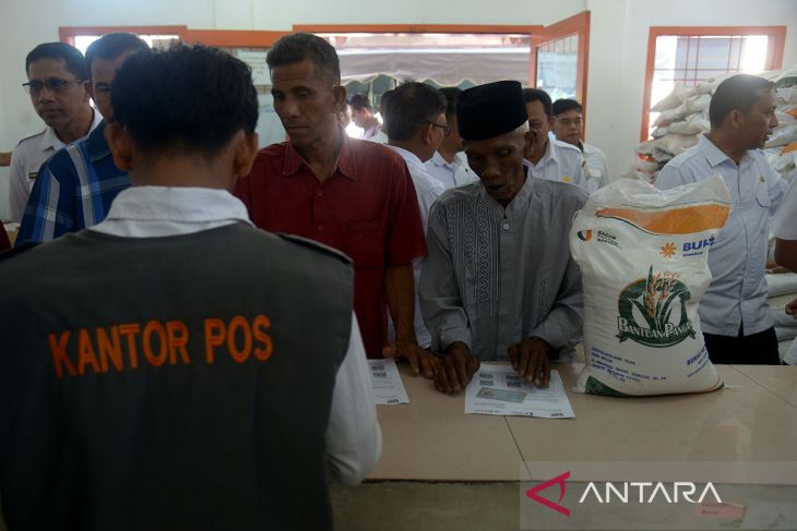 FOTO - Launching bantuan pagan beras di Aceh Besar