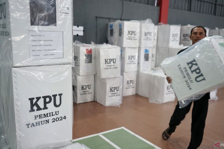 Distribusi logistik Pemilu 2024 di Tulungagung