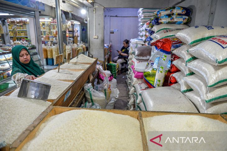 Harga beras di Bandung naik