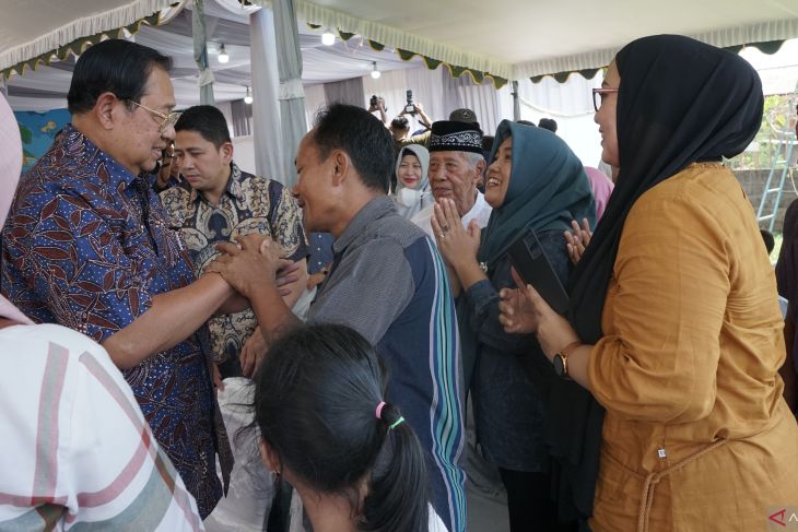 SBY mencoblos di Pacitan