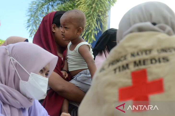 FOTO - Pemeriksaan rutin kesehatan imigran Rohingya di Aceh