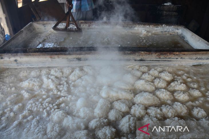 FOTO - Produksi garam di Aceh