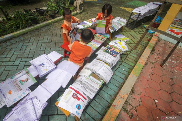 Sekolah terdampak angin kencang