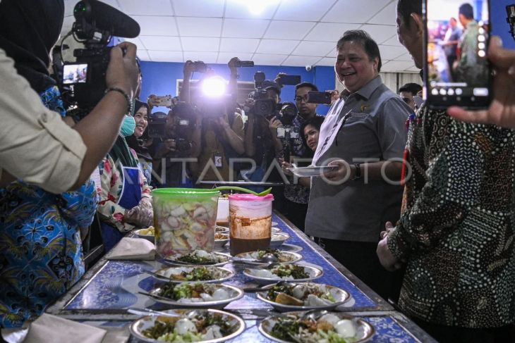 Simulasi program makan siang gratis