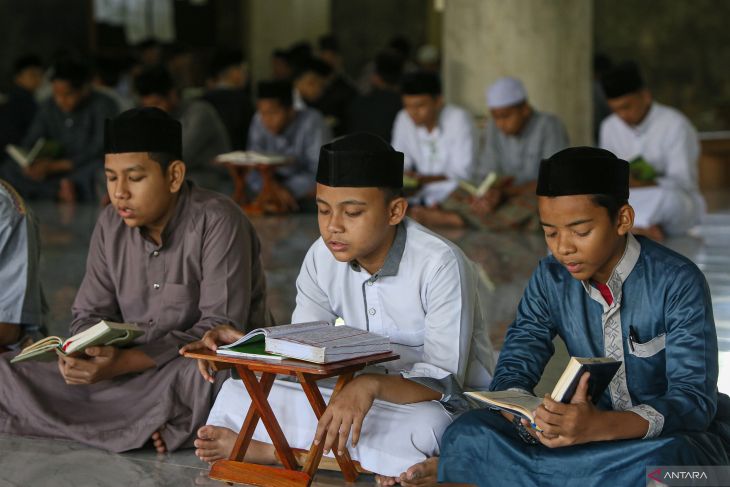 Kemah Al Quran untuk kejar target hafalan
