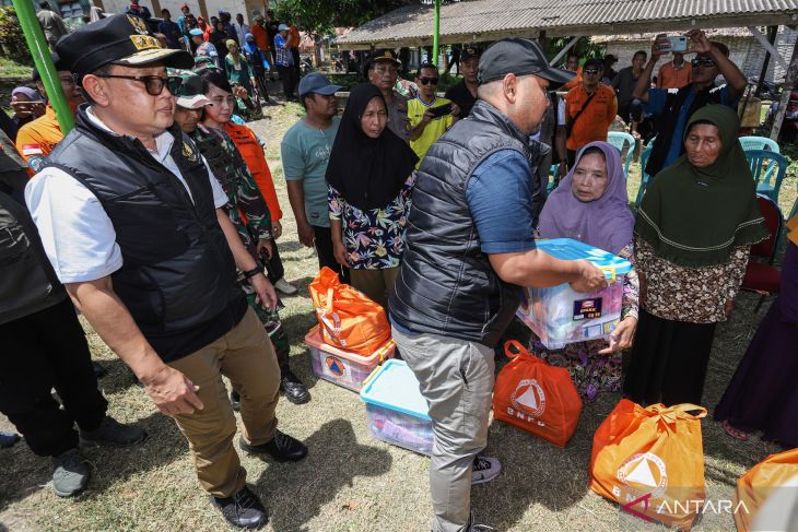 Bantuan untuk korban terdampak gempa Bawean