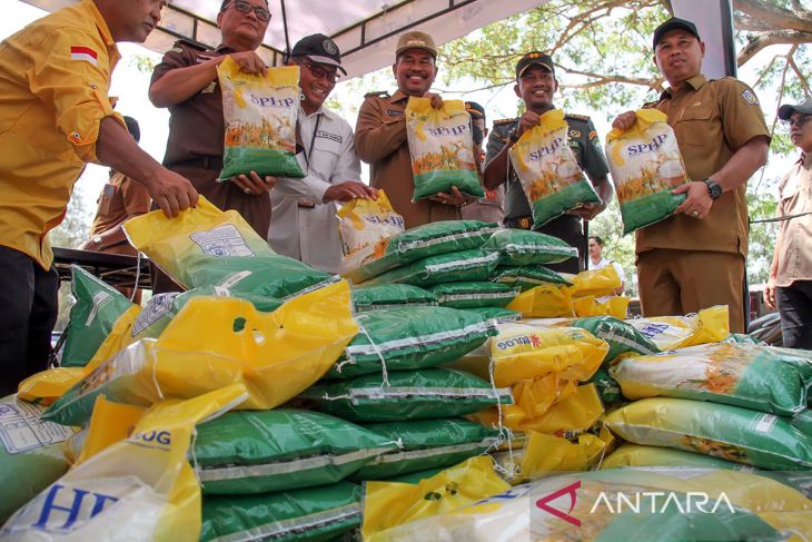 FOTO - Monitoring Harga Pangan Menjelang Idul Fitri 2024