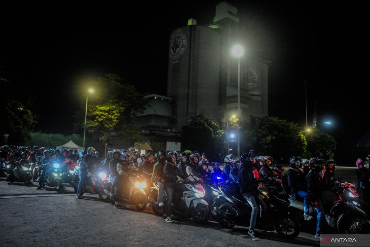 33 ribuan kendaraan bermotor telah diseberangkan dari Ciwandan ke Bakaheuni