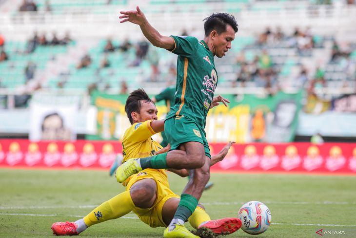 Persebaya Surabaya kalahkan Persik Kediri