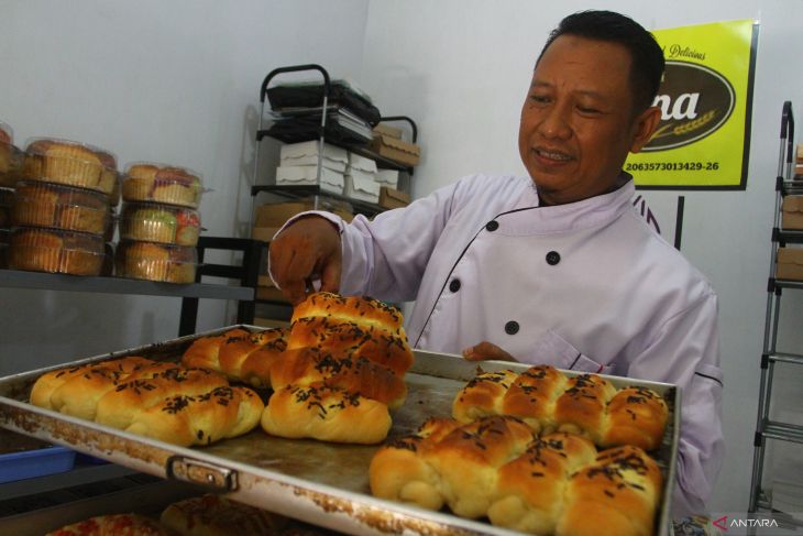 Strategi industri roti rumahan mengatasi kenaikan harga gula