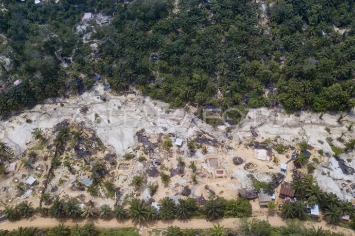 Penampakan tambang minyak ilegal di Batanghari