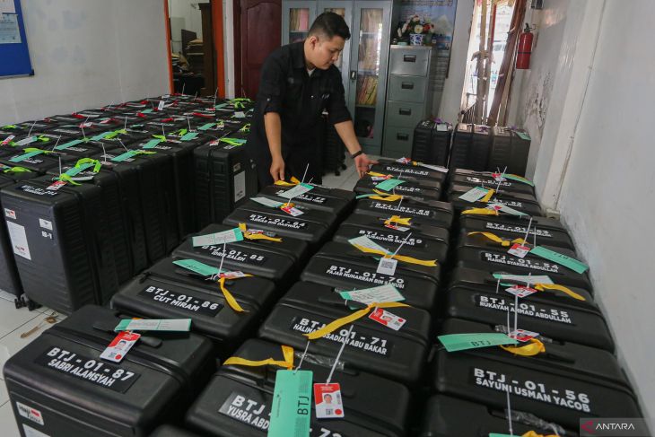 Pembagian koper jamaah haji Aceh 2024