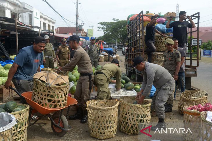 FOTO - Penertiban PKL di Aceh Besar