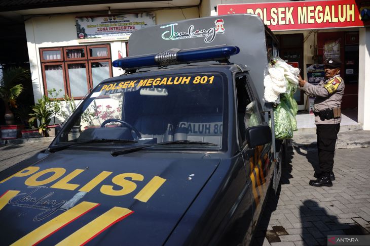 Mobil polisi di Jombang jadi gerobak sayur
