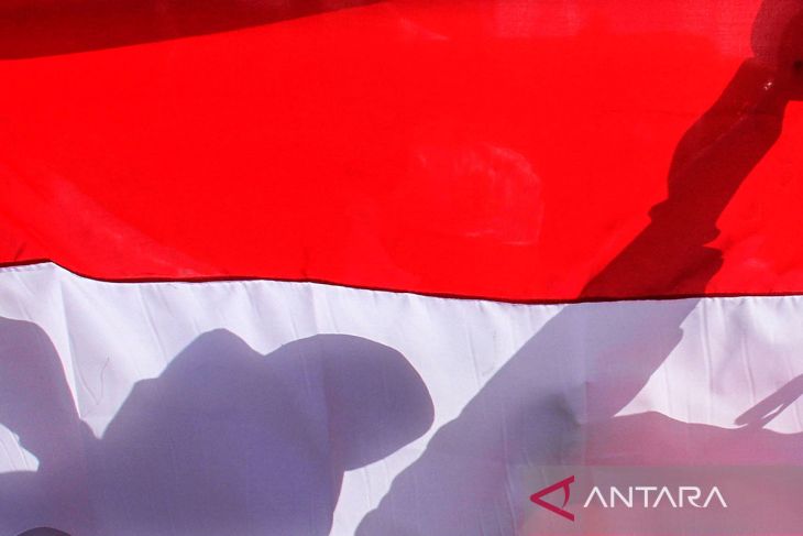 FOTO - Gerakan nasional 10 juta bendera merah putih