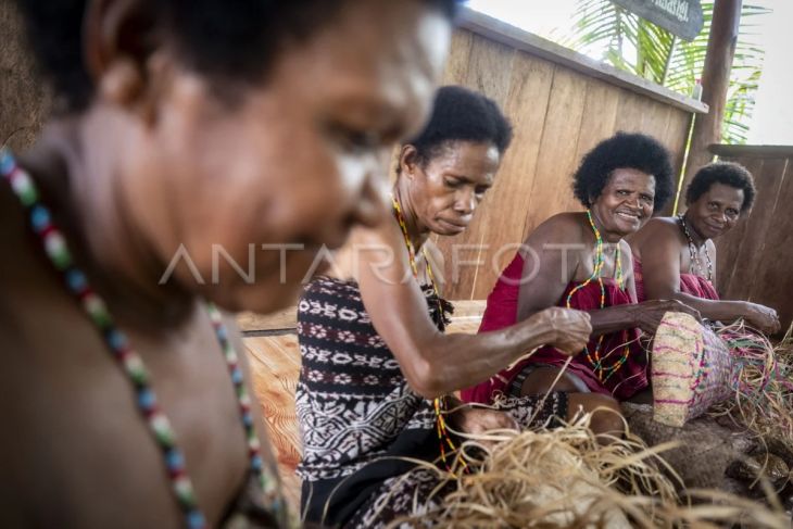 Kampung Wisata Adat Malasigi pendampingan PEP Papua Field