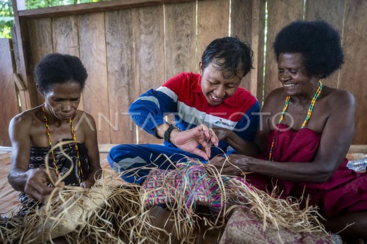 Kampung Wisata Adat Malasigi pendampingan PEP Papua Field