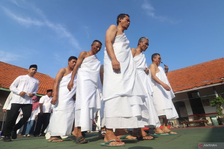 Latihan manasik haji di lapas Kediri