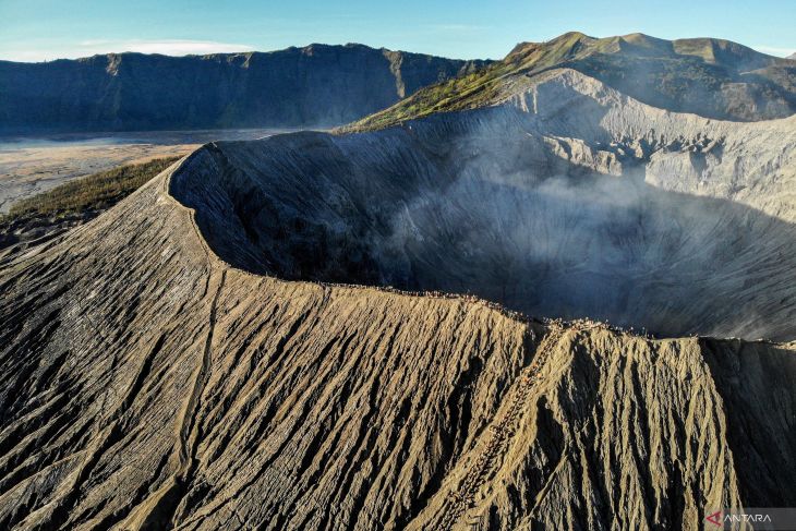 Ritual Yadnya Kasada Suku Tengger