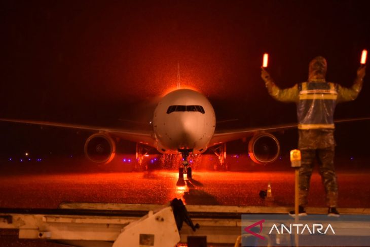 Kedatangan jamaah haji kloter pertama debarkasi Medan