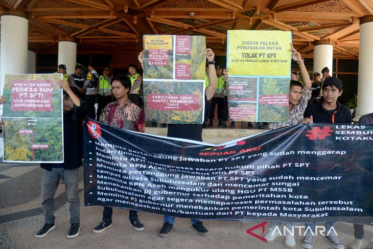 FOTO - Mahasiswa tuntut perusahaan sawit rusak lingkungan di Aceh