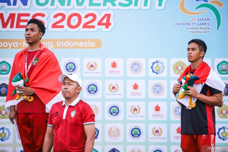 Medali emas dan perunggu lari 100 meter putra AUG 2024