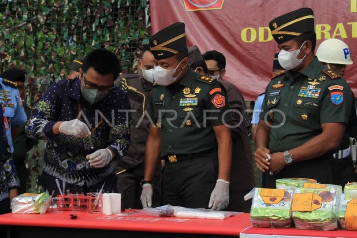 Pemusnahan barang bukti tindak pidana di Oditurat Militer Pontianak