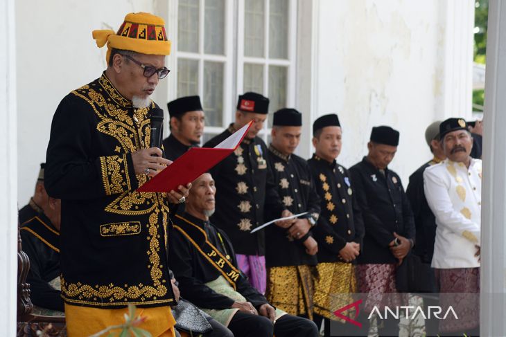 FOTO - Upacara adat alam pedang Kerajaan Aceh Darussalam