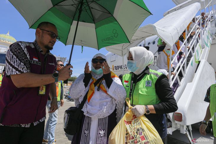 Sembilan kloter jamaah haji Aceh telah kembali ke Tanah Air