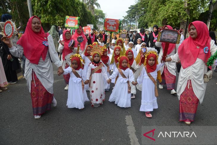 FOTO - Pawai tahan baru islam di Banda Aceh