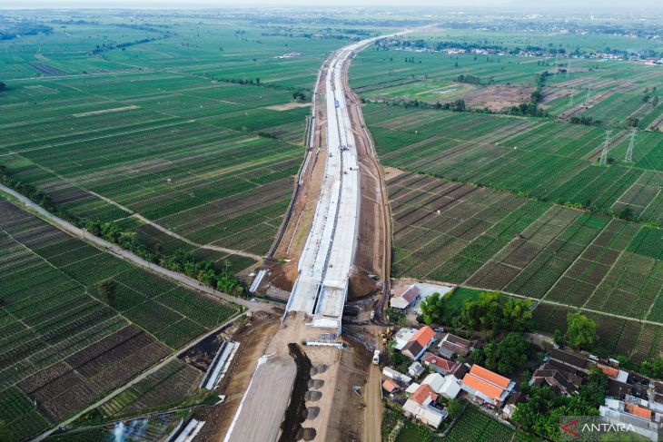 Progres pembangunan Jalan Tol Probolinggo -Banyuwangi