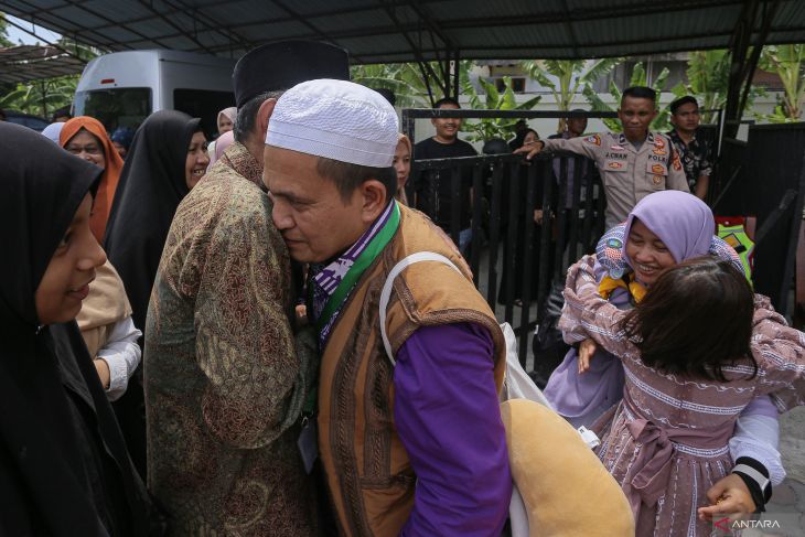 Kedatangan kloter terakhir jamaah haji Aceh