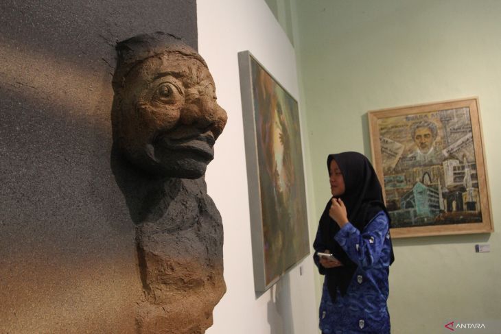 Pameran seni nasional bertajuk Tarian Langit