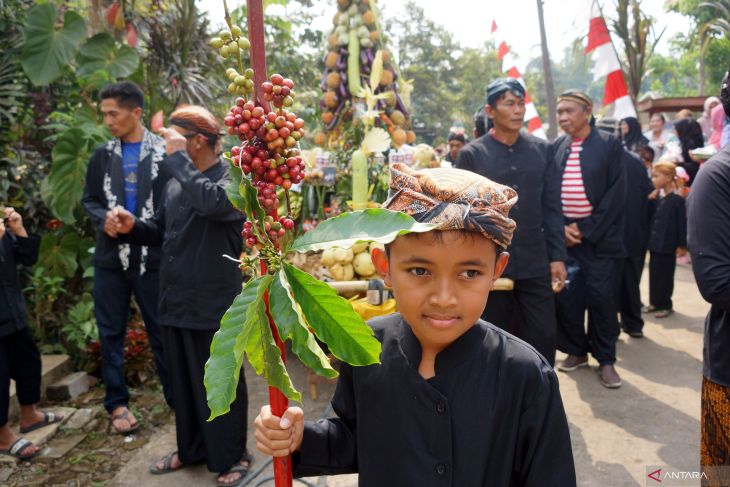 Tradisi wiwit kopi Wonosalam Jombang