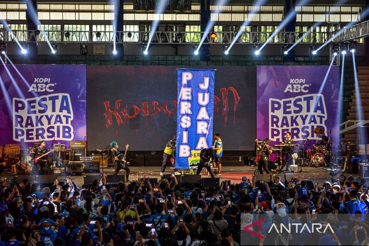 Peluncuran jersey dan tim Persib Bandung