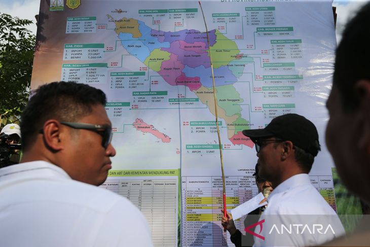 FOTO - Wamentan tinjau perluasan areal sawah di Aceh Besar