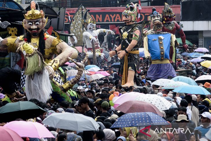 Karnaval kemerdekaan di Lembang