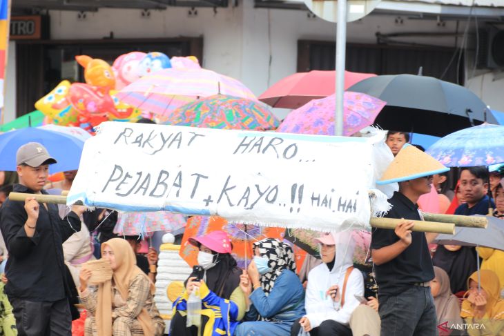 Semarak Karnaval HUT Ke-79 RI di Bangka Selatan