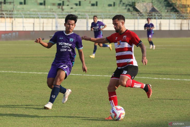 Madura United FC kalah lawan Persita