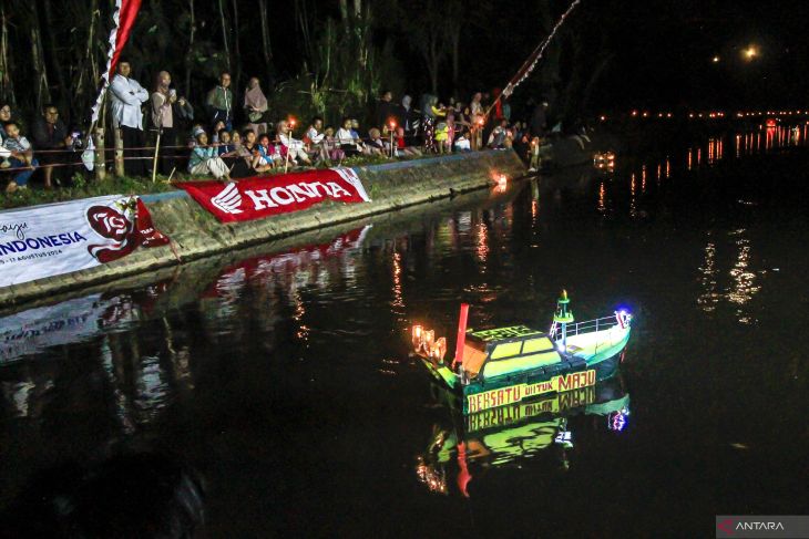 Festival Cempluk Kenyut di Malang