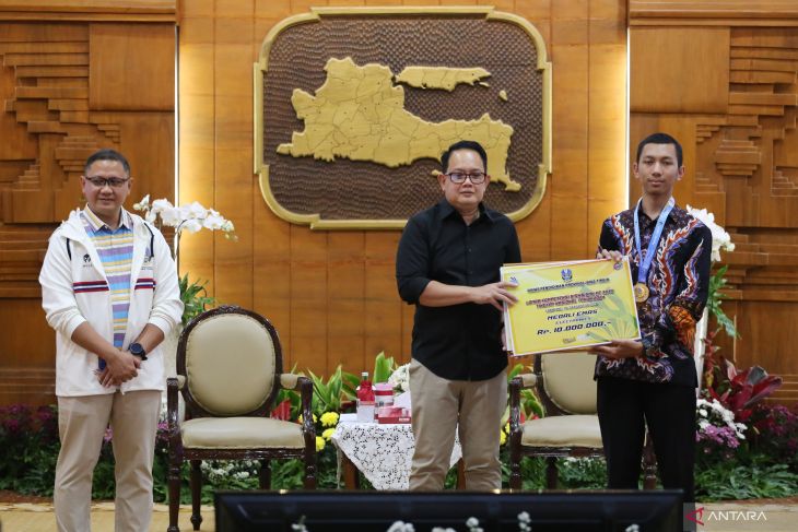 Malam apresiasi juara umum LKS SMK Nasional 2024