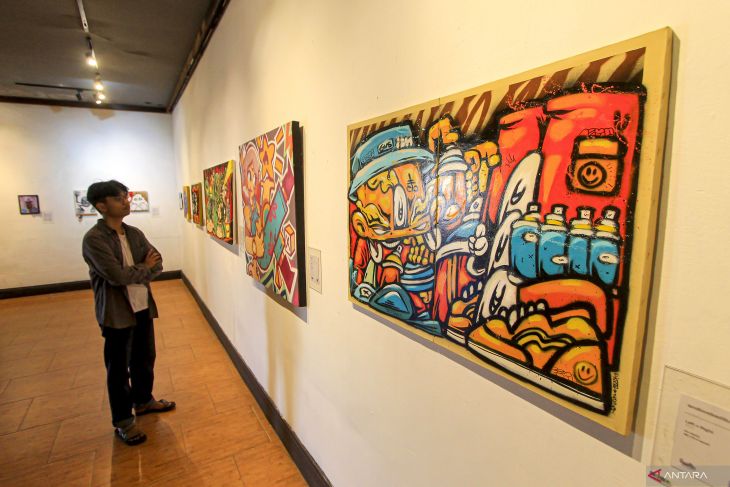 Pameran karya seni grafiti Plug and Play